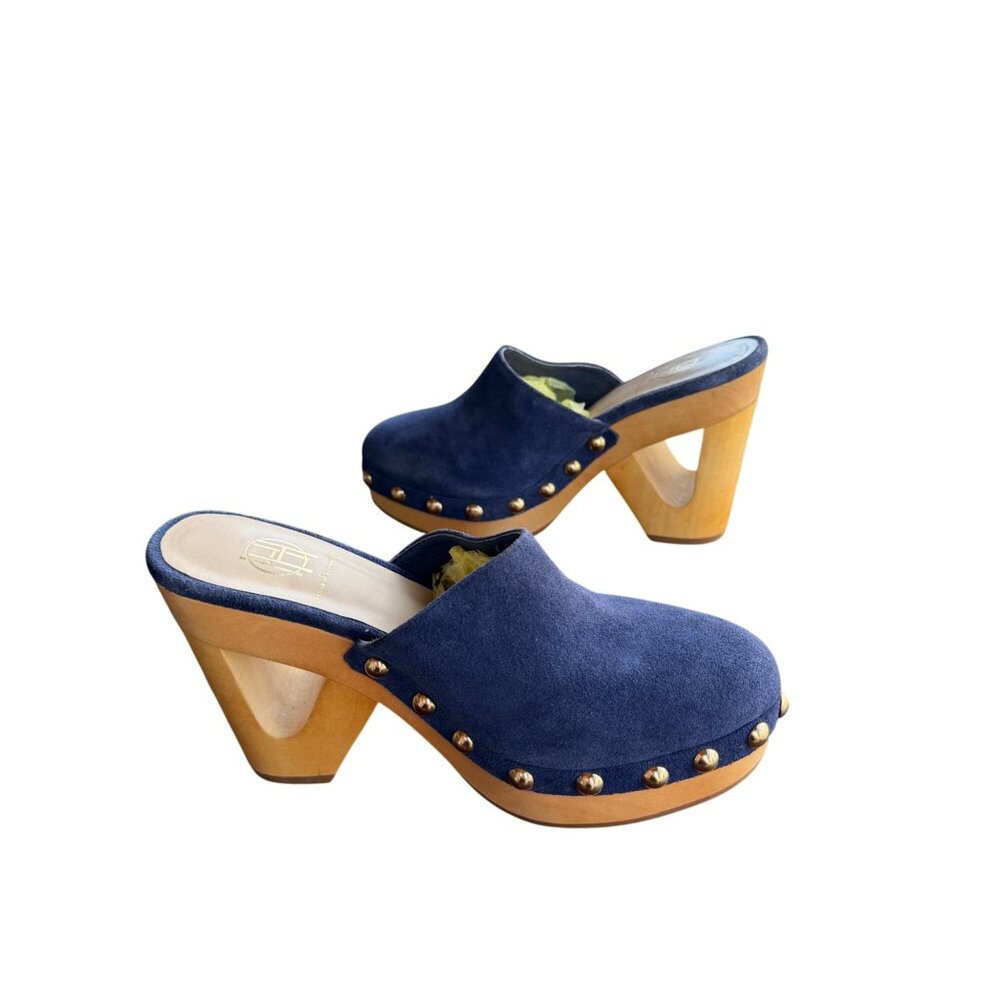 House Of Harlow 1960 x REVOLVE Cut Out Blue Suede Clogs With Wooden Heels & Gold - Picture 4 of 8
